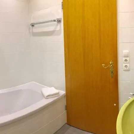 Gaestehaus Bergkristall Apartamento Wallgau