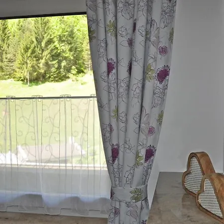 Gaestehaus Bergkristall * Wallgau