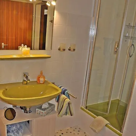 Apartamento Gaestehaus Bergkristall