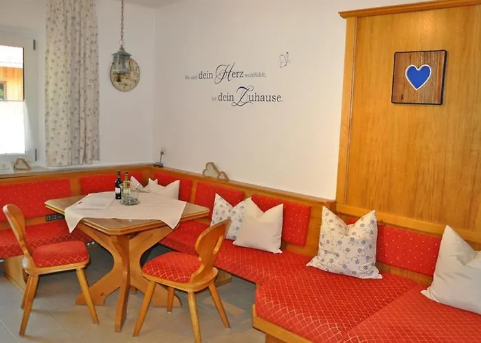 Gaestehaus Bergkristall *