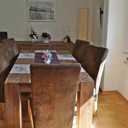Gaestehaus Bergkristall Daire Wallgau