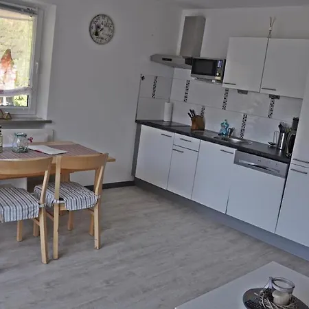 Gaestehaus Bergkristall Apartment Wallgau